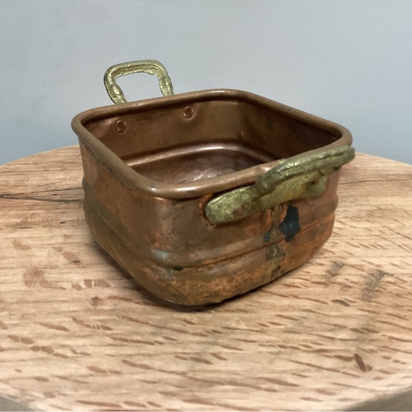 🟡 Vintage - Copper Pot w / Brass Handles - Old/Unique Craftsmanship - Farmhouse - Picture 3 of 14